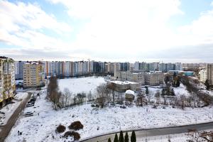 квартира за адресою Тролейбусна вул., 32