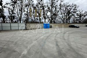 комерційна за адресою Соборна вул., 305