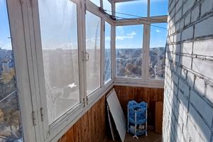 квартира за адресою вул. Небесної Сотні, 24