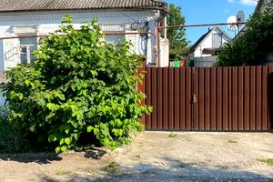 будинок за адресою Гвоздична вул., 45
