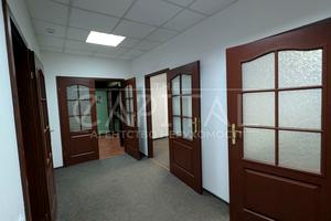 комерційна за адресою Степана Бандери просп. (Московський), 6