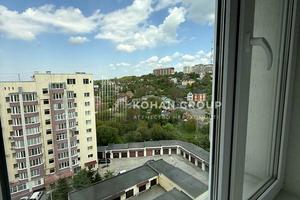 квартира за адресою Степана Бандери вул., 7/1