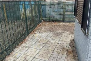 комерційна за адресою центральна, 6