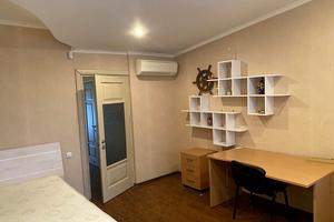 будинок за адресою Богатирська вул., 30а