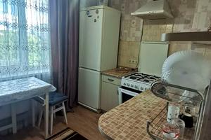 квартира по адресу Гвардейцев-Широнинцев ул., 79а