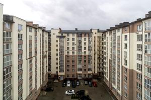 квартира за адресою Чорновола вул., 155