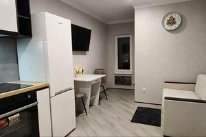 квартира за адресою Михайла Максимовича вул. (Онуфрія Трутенка), 28-Б