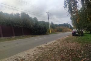 участок по адресу Деснянская ул.