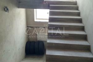 комерційна за адресою Лейбніца вул., 3
