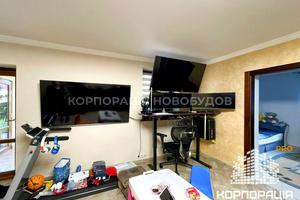 будинок за адресою Коритнянська вул., 1