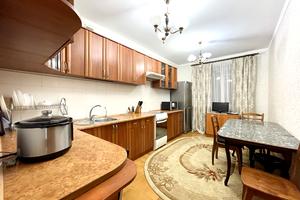 квартира по адресу Гвардейцев-Широнинцев ул., 29а