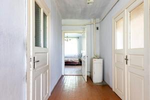 дом по адресу Центральна, 8