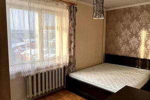 квартира за адресою Хотинська вул., 20