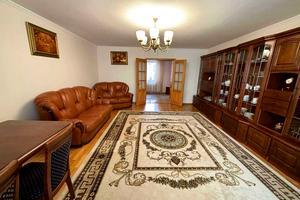 квартира за адресою Джохара Дудаєва вул., 5