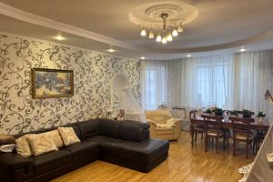 квартира за адресою Педагогічна вул., 27