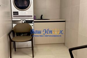 будинок за адресою Набережна вул., 77