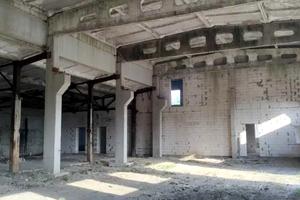 комерційна за адресою Івана Піддубного вул. (Воєводіна), 1