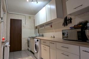 будинок за адресою Розточчя вул., 24