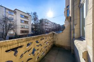 квартира за адресою Героїв Майдану, 8