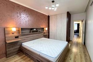 квартира по адресу Высочана ул., 18