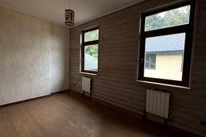 будинок за адресою Анатолія Солов'яненка вул.