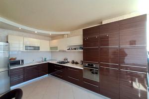квартира за адресою Академіка Сахарова вул., 36