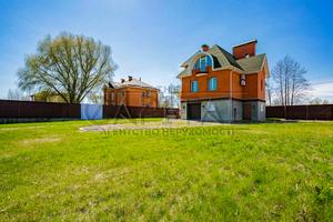 дом по адресу вул. Березнева, 20