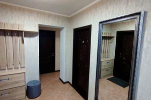 квартира за адресою Василя Сухомлинського вул. (Совхозна), 44