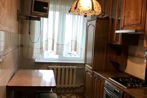 квартира за адресою Богдана-Ігора Антонича вул., 12