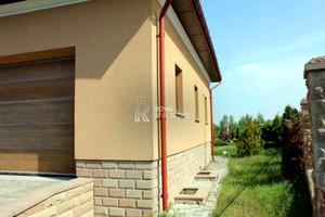 будинок за адресою Кар'єрна вул.