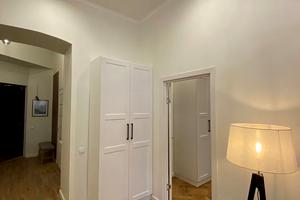 квартира за адресою Пекарська, 24