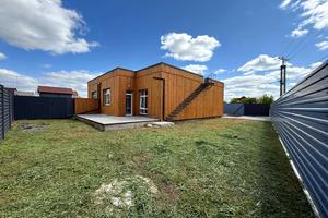 будинок за адресою с. Шевченкове, Троїцька, 10