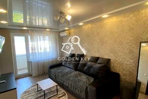 квартира за адресою 200-річчя Кривого Рогу просп., 15
