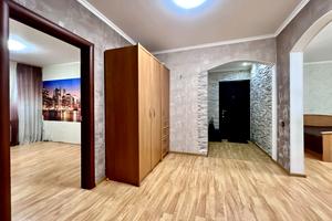 квартира за адресою Льотна вул. (Червоногвардійська), 41