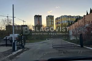 будинок за адресою Петра Радченка вул.