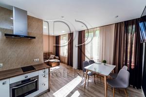 квартира за адресою Регенераторна вул., 4 к14