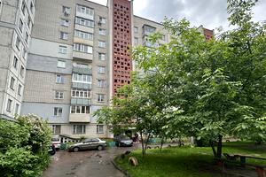 квартира за адресою П'ятницька вул., 49