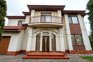 дом по адресу Києво-Святошинський