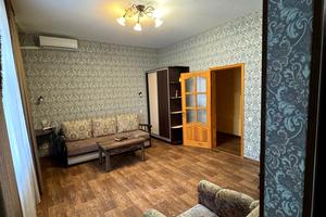 квартира за адресою Семінарська вул. (Володарського), 57б