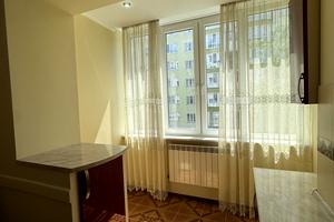 квартира по адресу Строителей ул., 30