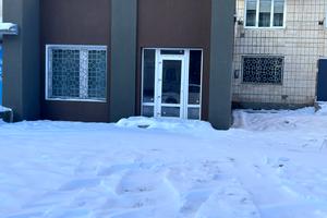комерційна за адресою Київська, 56