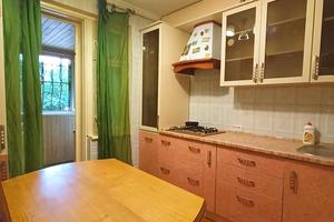 квартира за адресою Гетьмана Полуботка вул., 74а