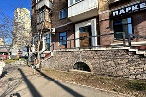коммерческая по адресу Антоновича ул. (Горького), 169