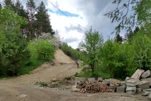 ділянка за адресою садова
