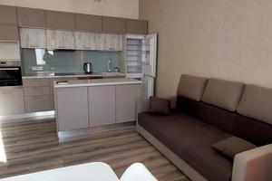 квартира за адресою Довженка вул., 6