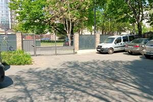 комерційна за адресою Батальйону 