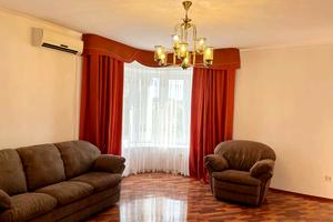 квартира за адресою Чорновола вул., 125