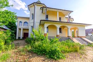 дом по адресу розсошенці, 1