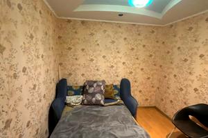 квартира за адресою Івана Гонти пров., 2