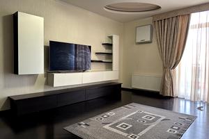 квартира за адресою Регенераторна вул., 4